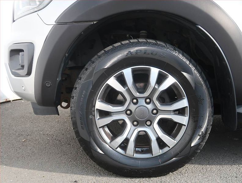 Ford Ranger (2020) 2.0 EcoBlue - fotka 15 z 23