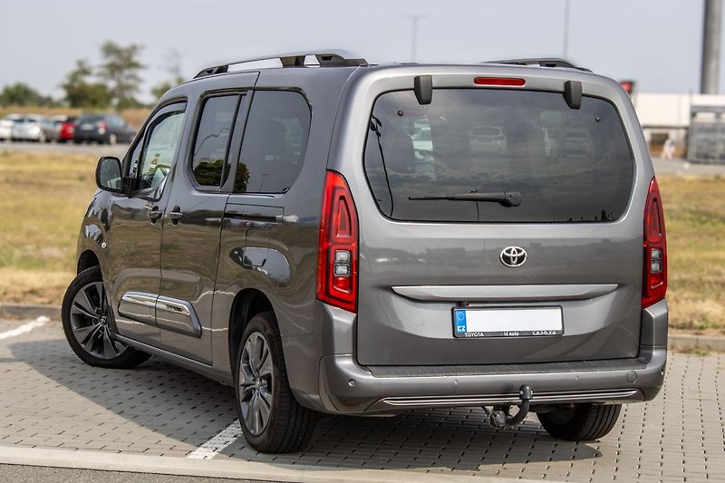 Toyota ProAce City Verso 2020 AT 96kW - fotka 6 z 31