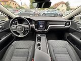 Volvo S60 (2024) 2.0i B4 Core Ad.LED Kamera - náhled 6