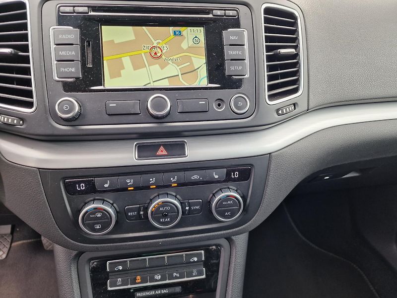 Volkswagen Sharan 2,0TDI CUP - fotka 13 z 16