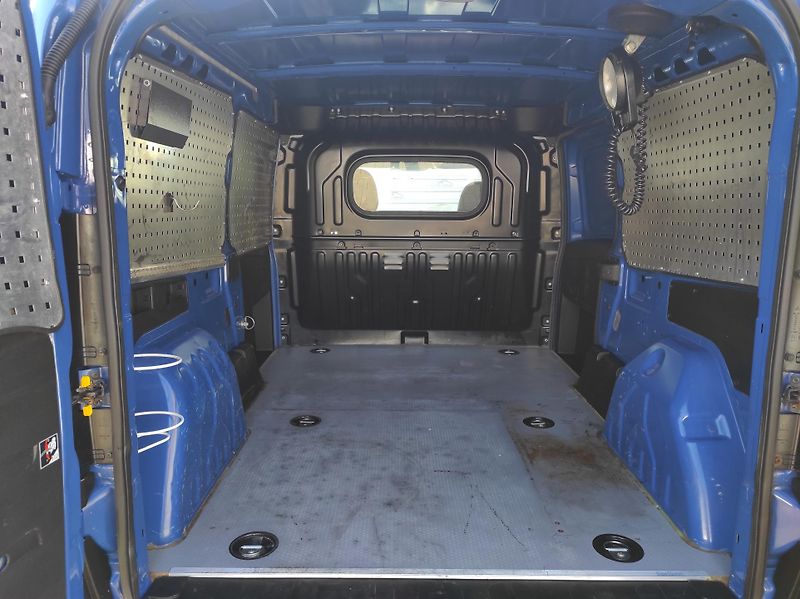 Fiat Dobló cargo 1,4T-Jet CNG, L2H1 MAXI, Tažné - fotka 20 z 35
