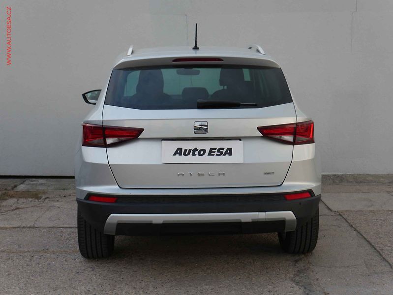 Seat Ateca (2017) 2.0TDi 4x4, Navi, výhřev sed. - fotka 5 z 21