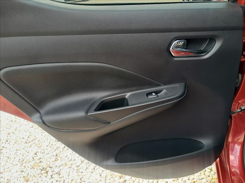 Nissan Micra 1,0i 86kW N SPORT - fotka 22 z 50