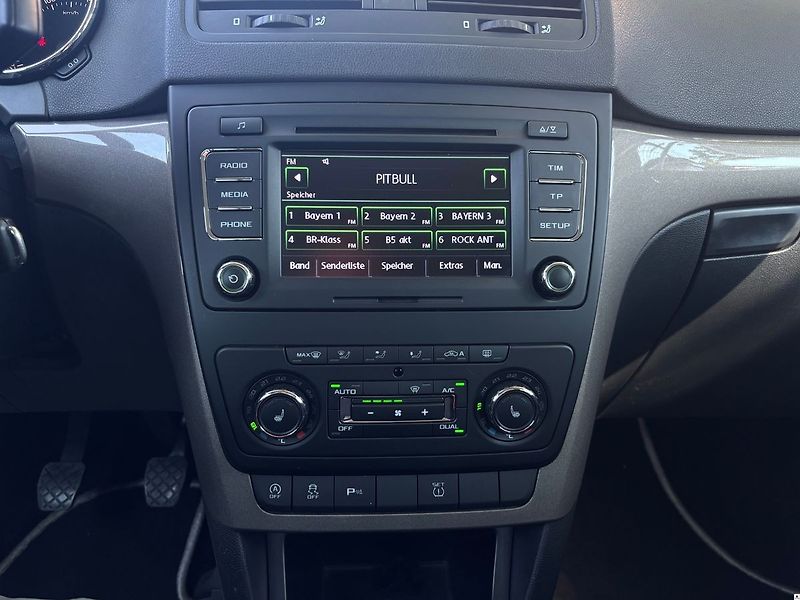 Škoda Yeti 1.4TSi-90KW/2015/ELEGANCE.1MAJ - fotka 29 z 49