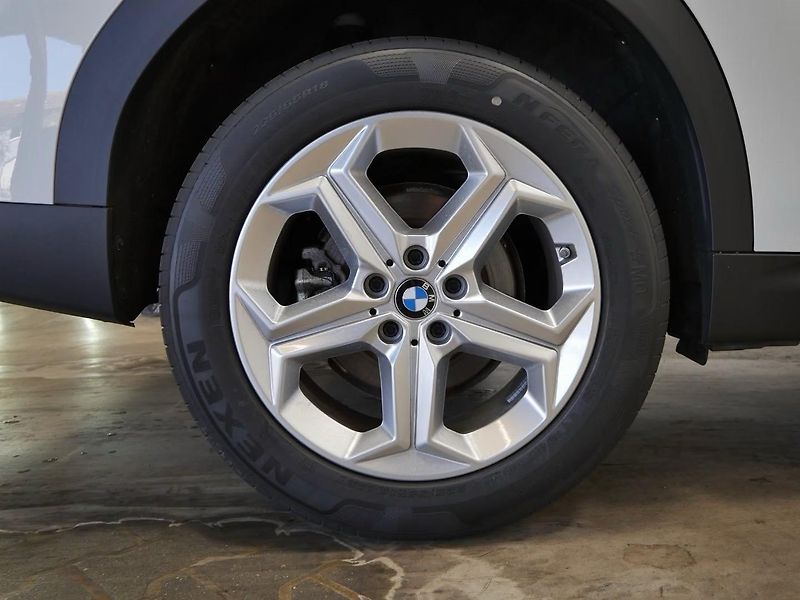BMW X2 (2025) xDrive 20d ACC HUD Ad.LED KeyL - fotka 7 z 7