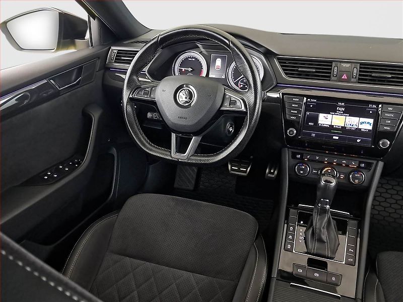 Škoda Superb (2018) Sportline 2.0 TDI, Automat - fotka 7 z 27