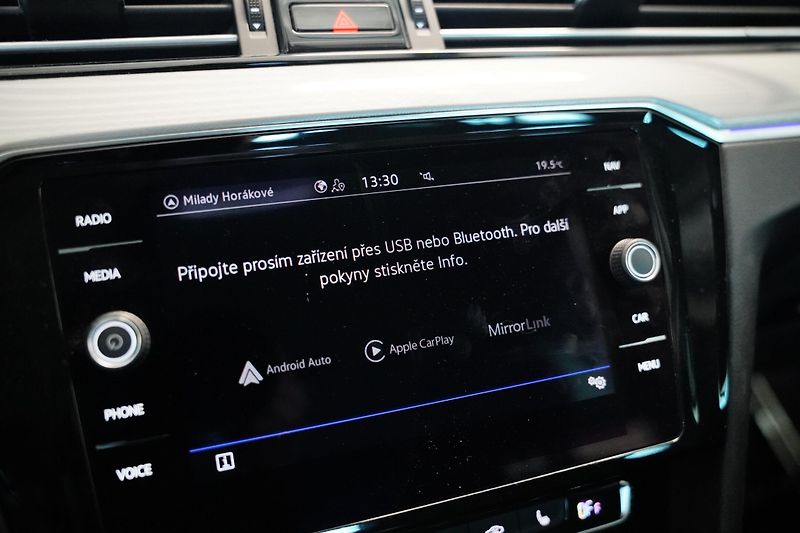 Volkswagen Passat - fotka 19 z 29