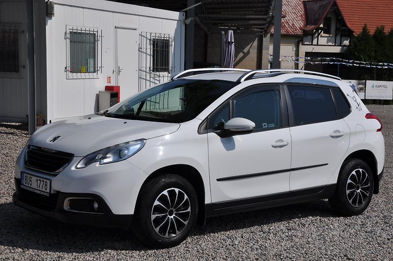 Peugeot 2008 1.6VTi 88kW - fotka 1 z 18