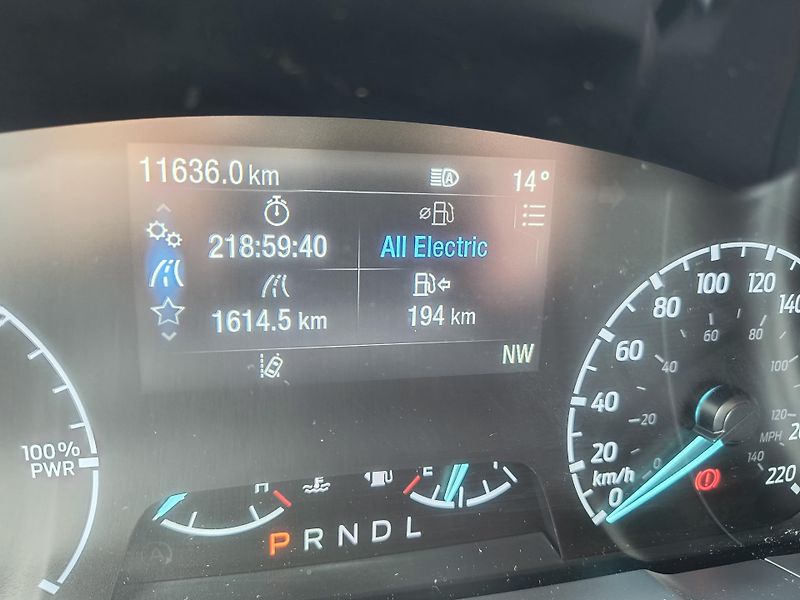 Ford Maverick 2.5 Full Hybrid eCVT/TAŽNÉ/LED - fotka 44 z 69