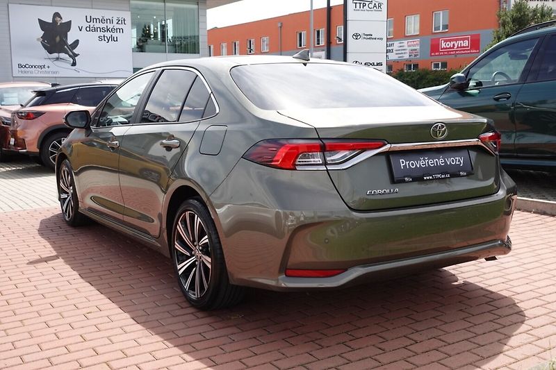 Toyota Corolla 1.5TNGA 125 - 6 MT Comfort + S - fotka 6 z 32