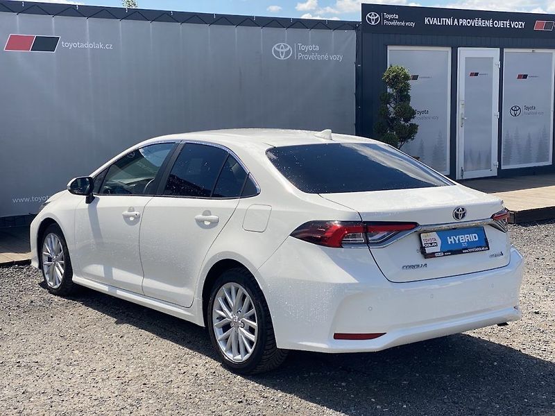 Toyota Corolla 1.8HSD, ČR-1m, StyleTech, DPH - fotka 5 z 15