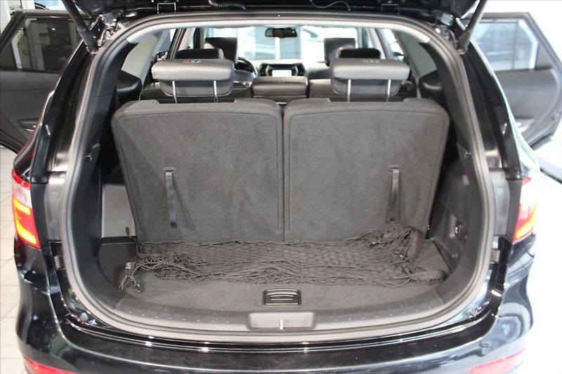 Hyundai Grand Santa Fe CRDi 4WD Premium 7Míst/Pano/Ta - fotka 29 z 34