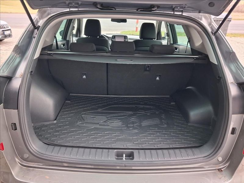 Hyundai Tucson 1,6 T-GDI AT STYLE - fotka 13 z 18