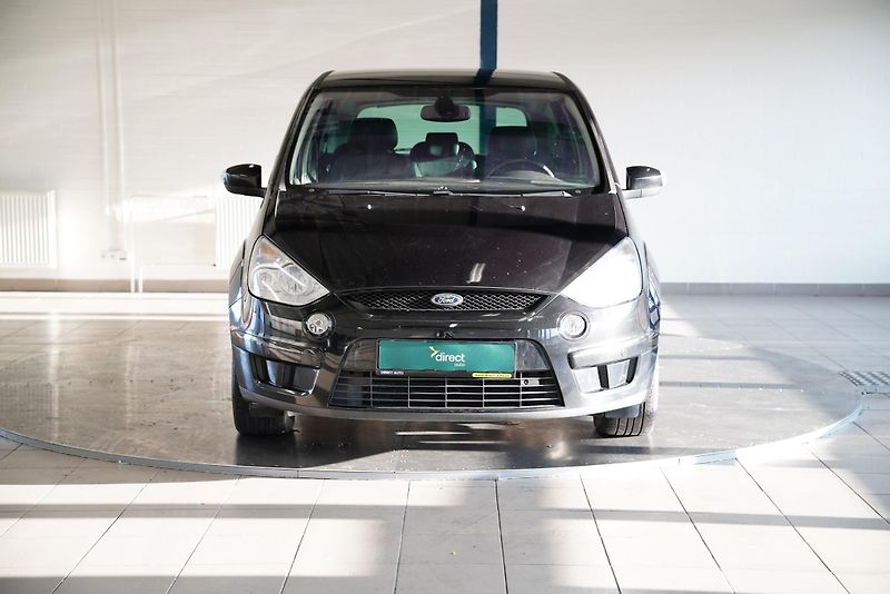 Ford S-MAX - fotka 4 z 21