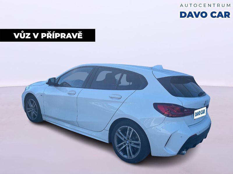 BMW Řada 1 2,0 120da 140kW M-paket - fotka 2 z 12