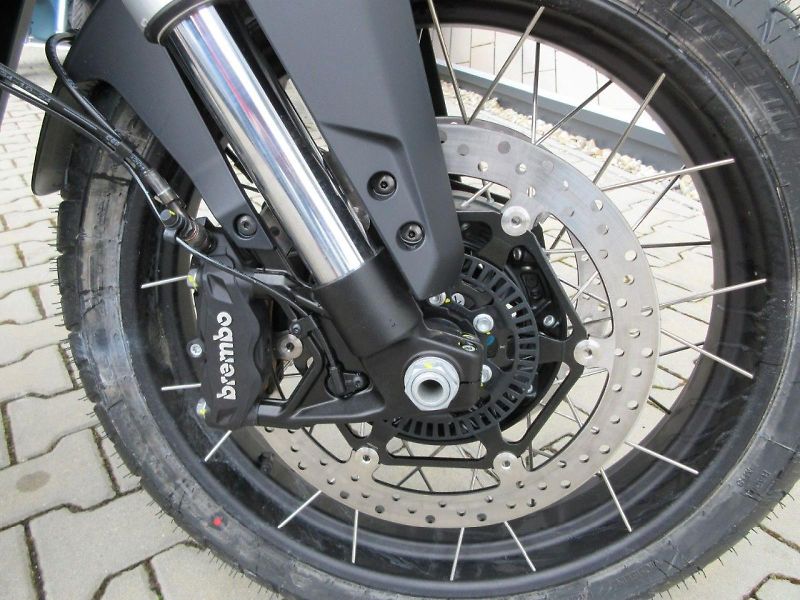 Moto Guzzi (2026) Stelvio A. R. A. S. e5+ - fotka 11 z 15