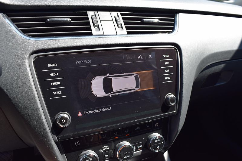 Škoda Octavia (2018) 1.4TSI 110kw AMBITION APP OPS  - fotka 26 z 43