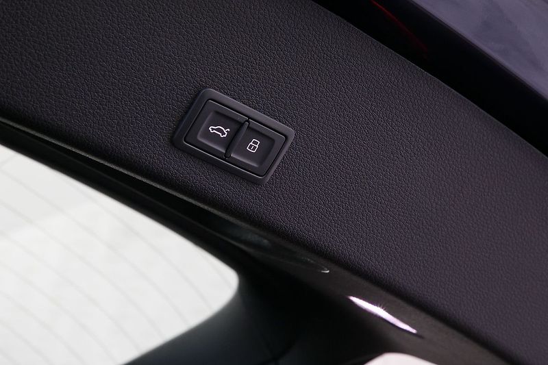 Audi e-tron 55 300kW Matrix Pano NV Tažné - fotka 46 z 47