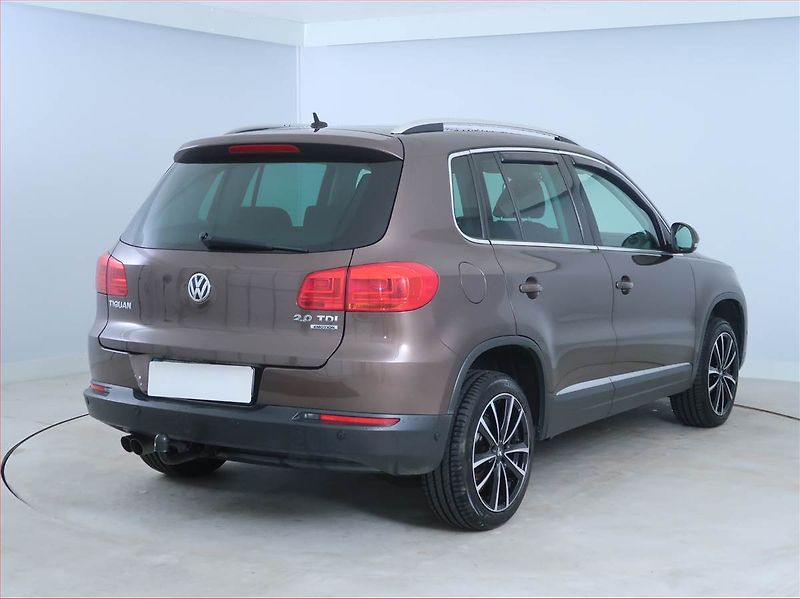 Volkswagen Tiguan (2013) Sport&Style 2.0 TDI, 4X4 - fotka 5 z 17