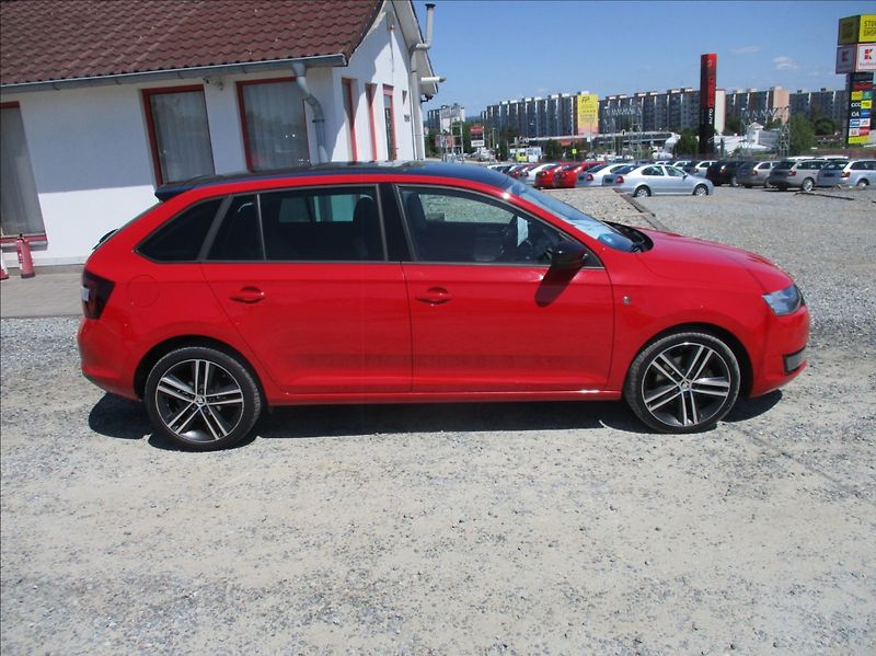 Škoda Rapid 1,4 TSI, DSG,NAVI,Spaceback, - fotka 5 z 43