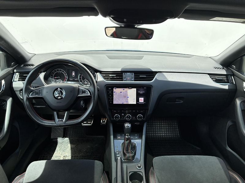 Škoda Octavia 2.0 TDI 4x4 DSG / 135 kW RS - fotka 5 z 26