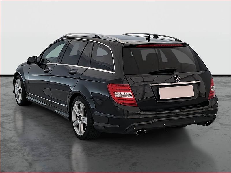 Mercedes-Benz Třídy C (2012) C 350 CDI, Automat, Navi - fotka 4 z 16