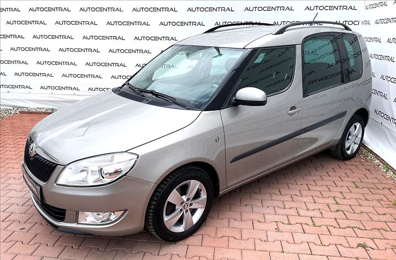 Škoda Roomster 1,2 TSi,77kW,serv.kn. - fotka 3 z 23