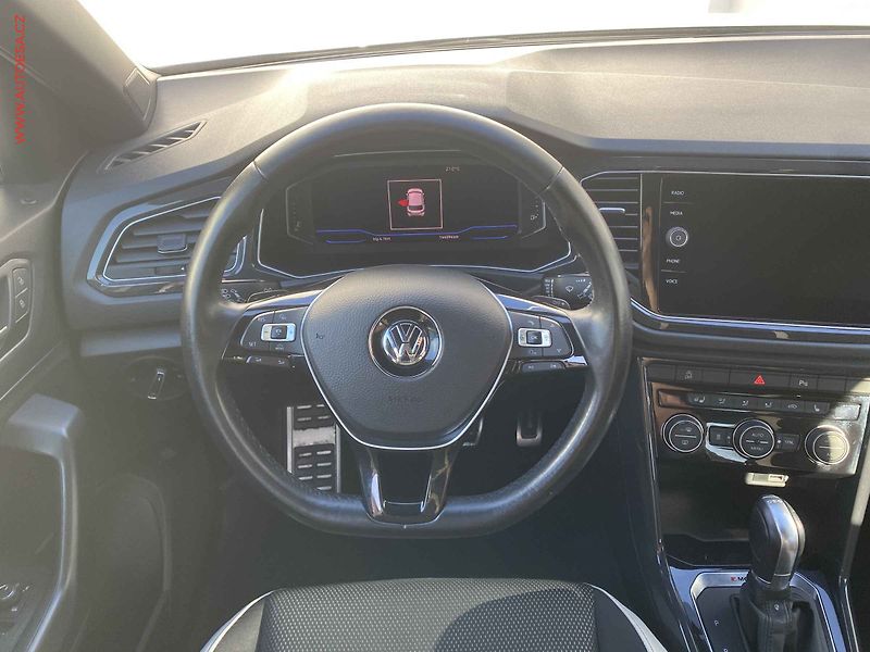 Volkswagen T-Roc (2018) 2.0 TSi 4x4, Highline, DSG - fotka 11 z 22