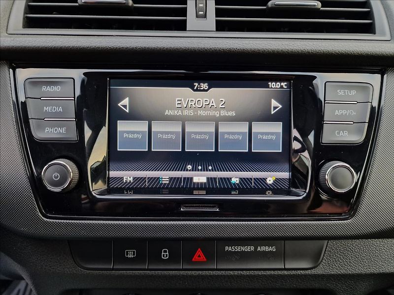 Škoda Fabia 1.0 TSI 70kW Combi Tour,1.Maj - fotka 24 z 47