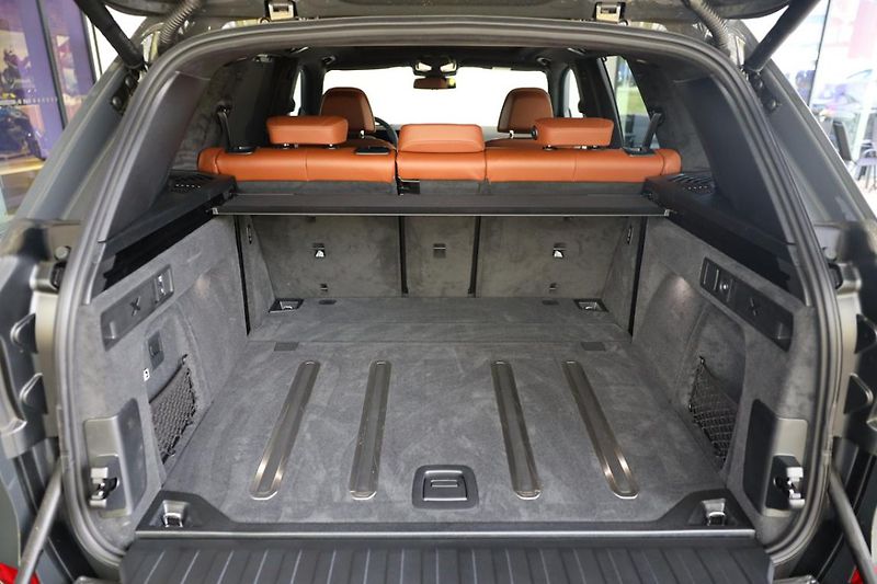 BMW X5 xDrive40d - fotka 8 z 18