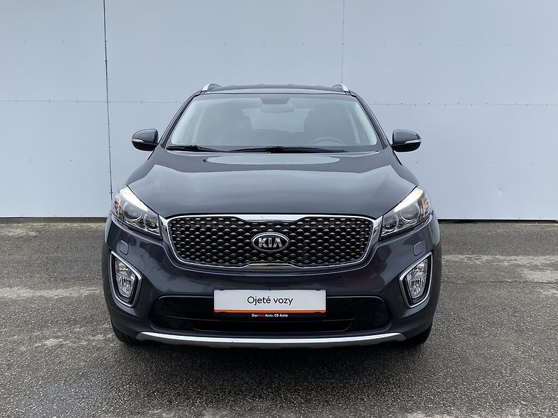 Kia Sorento 2.2 CRDi 147 kW 4WD Exclusive - fotka 5 z 26