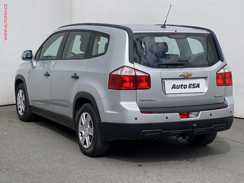 Chevrolet Orlando (2011) 1.8 i, Klima - fotka 6 z 15