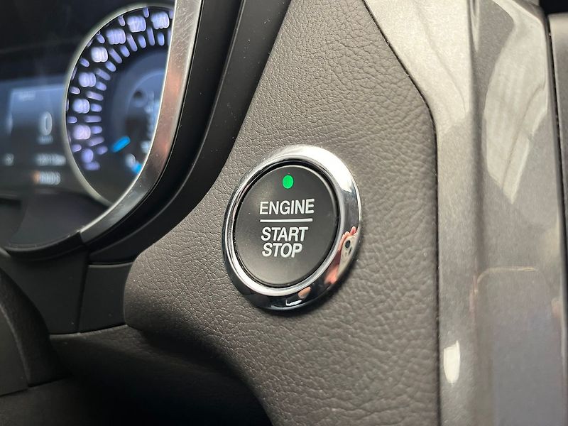Ford Mondeo 2.0 EB 140 kW Titanium servis - fotka 11 z 49