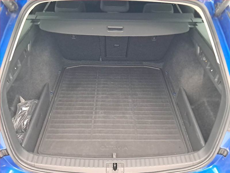 Škoda Octavia (2022) 1.5 TSI - fotka 14 z 19