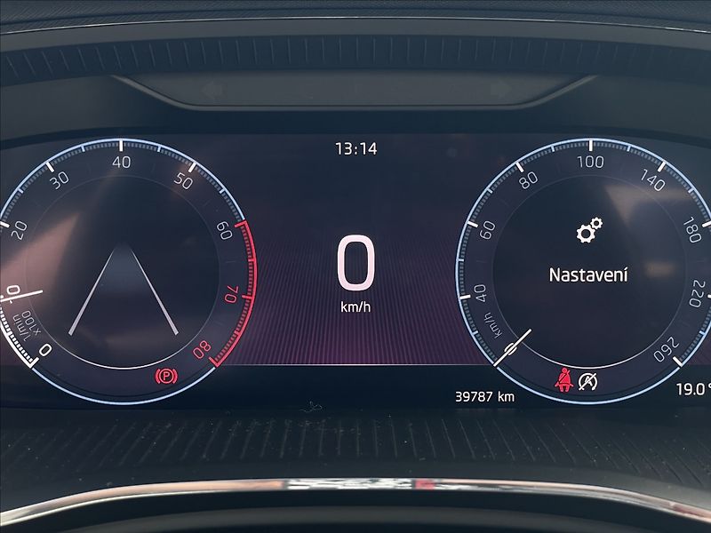 Škoda Octavia 1,0 TSI Ambition Plus KESSY - fotka 10 z 24