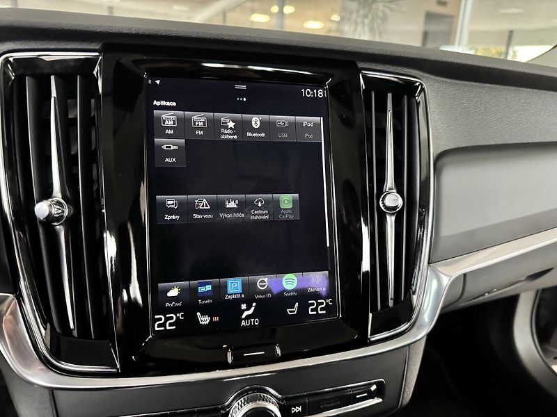 Volvo S90 D4 Aut*140kW*LED*REZERVACE! - fotka 21 z 33