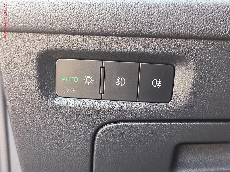 Škoda Octavia (2020) 2.0 TDi, Ambition - fotka 22 z 25