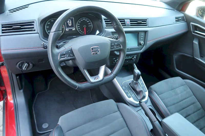 Seat Arona (2019) FR 1.0 TSI 85 kW DSG - fotka 23 z 32