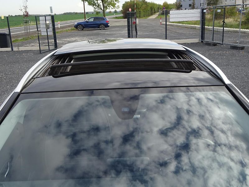 Mercedes-Benz GLA 200d 100kW 4MATIC PANORAMA  - fotka 16 z 40