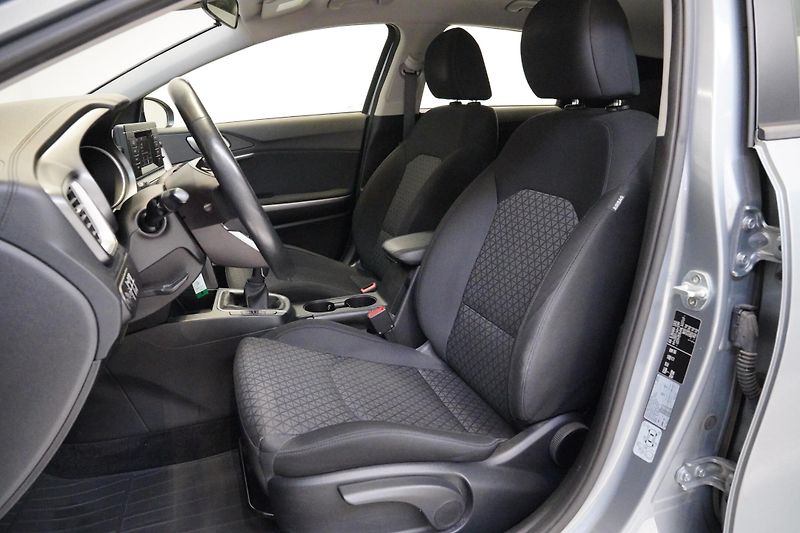 Kia Ceed - fotka 11 z 25