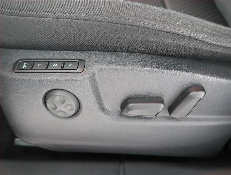 Škoda Superb (2014) Comfort 2.0 TDI, Automat - fotka 18 z 20