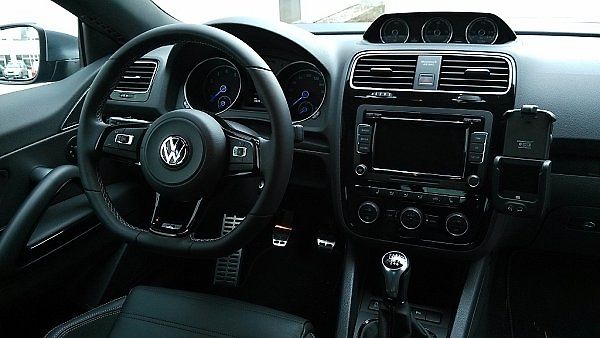 Volkswagen Scirocco R.