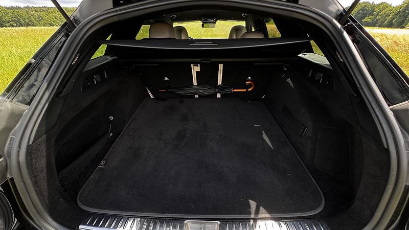 Mercedes-Benz Třídy E E220d, AMG, záruka, nájezd - fotka 10 z 22