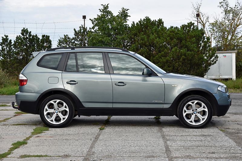 BMW X3 xDrive20d LCi,KŮŽE,VÝHŘEV,TEMP - fotka 2 z 40