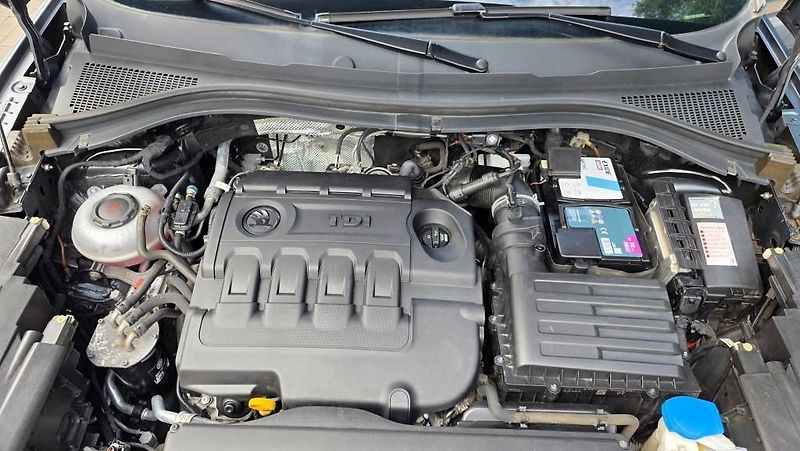 Škoda Kodiaq (2018) 2.0 TDI 140kW 4x4 DSG 7míst - fotka 40 z 43