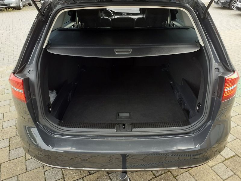 Volkswagen Passat Variant (2016) 1.4 TSi 110 Kw Highline - fotka 25 z 41