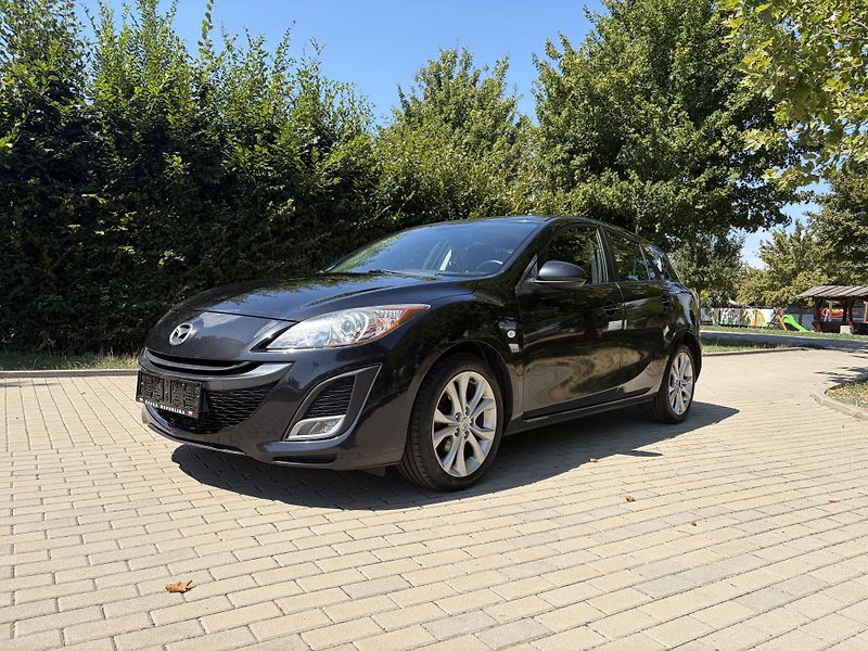 Mazda 3 1.6 90th Anniversary - fotka 2 z 27