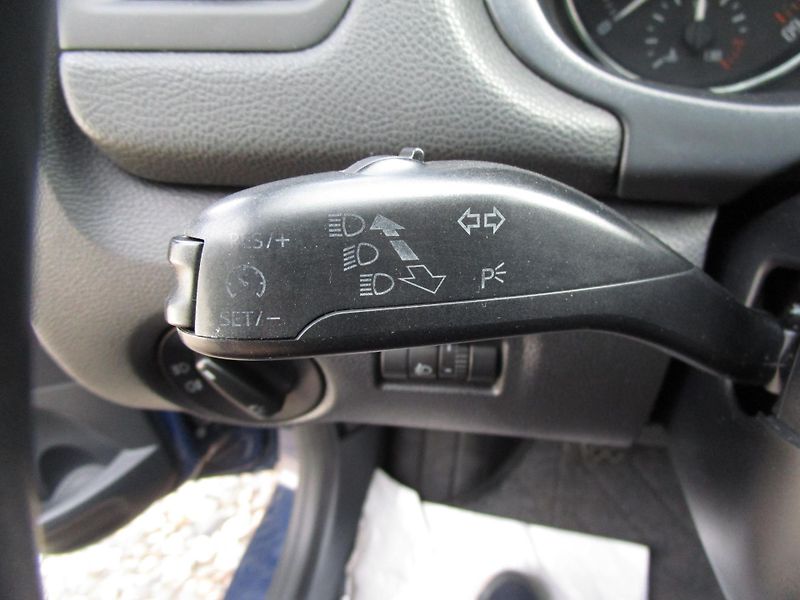 Škoda Roomster 1,6TDI-77KW- NOVÁ STK - fotka 21 z 25
