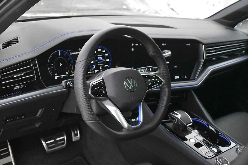 Touareg přímo touží po jízdě v obtížných podmínkách