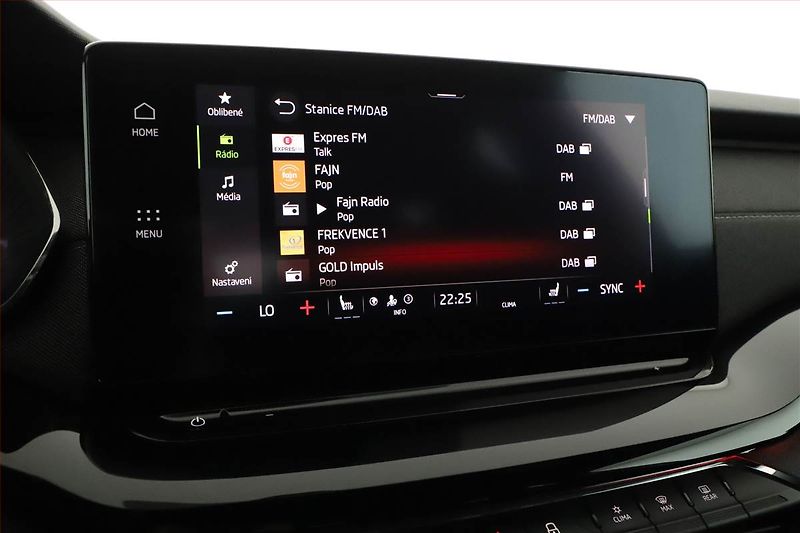 Škoda Octavia (2023) Sportline 2.0 TDI - fotka 17 z 20